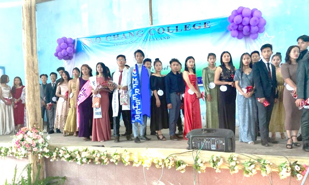 Students participate in the Sao Chang College (SCC) 48th Freshers Day event held on March 26.